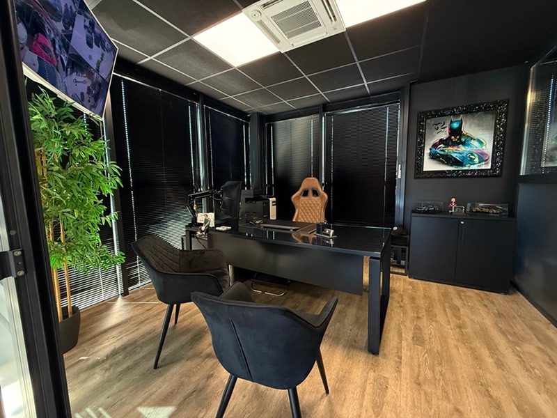 DA COSTA
        AUTOMOBILES